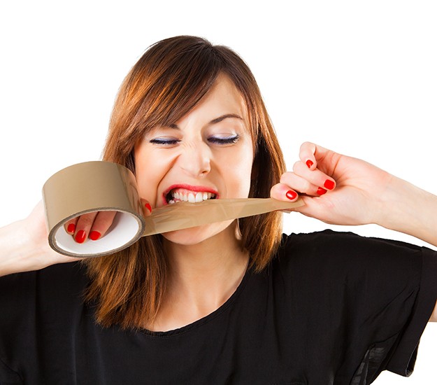 Patient in Arlington Heights biting duct tape