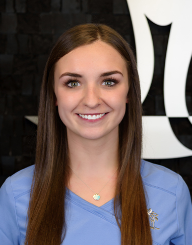 Dental assistant Maddie